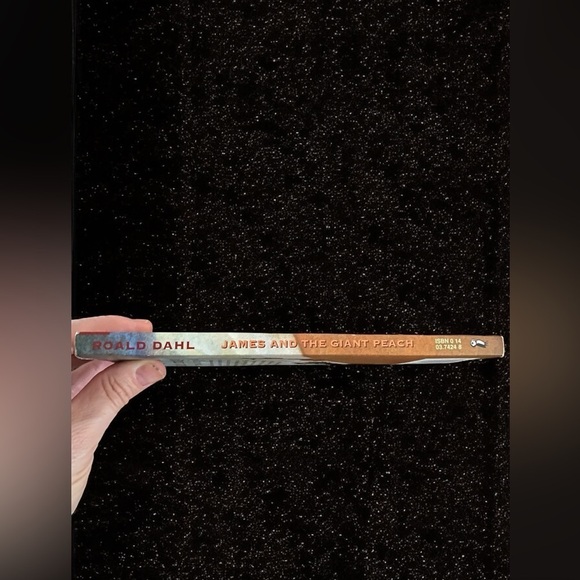 🌟
1996 Roald Dahl James & the GIANT Peach
 children chapter book Paperback - Picture 12 of 14